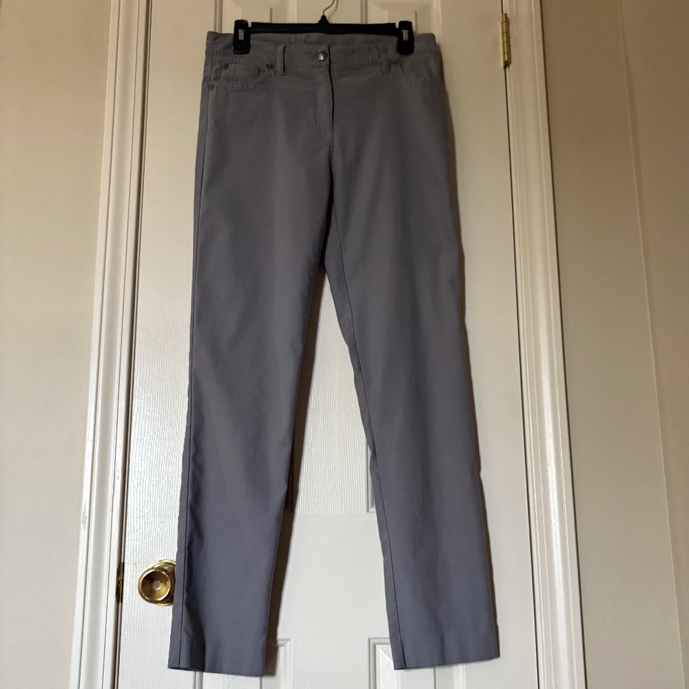 New Directions Size 6 Gray Pants